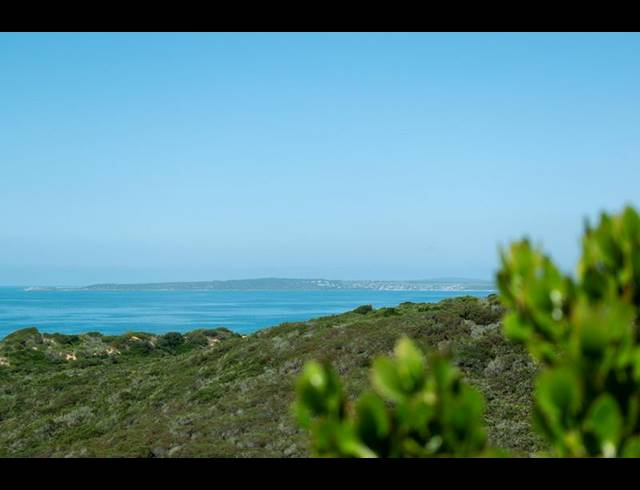 LAND FOR SALE IN MOQUINI COASTAL ESTATE